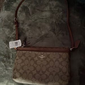 18in by 10in Coach bag